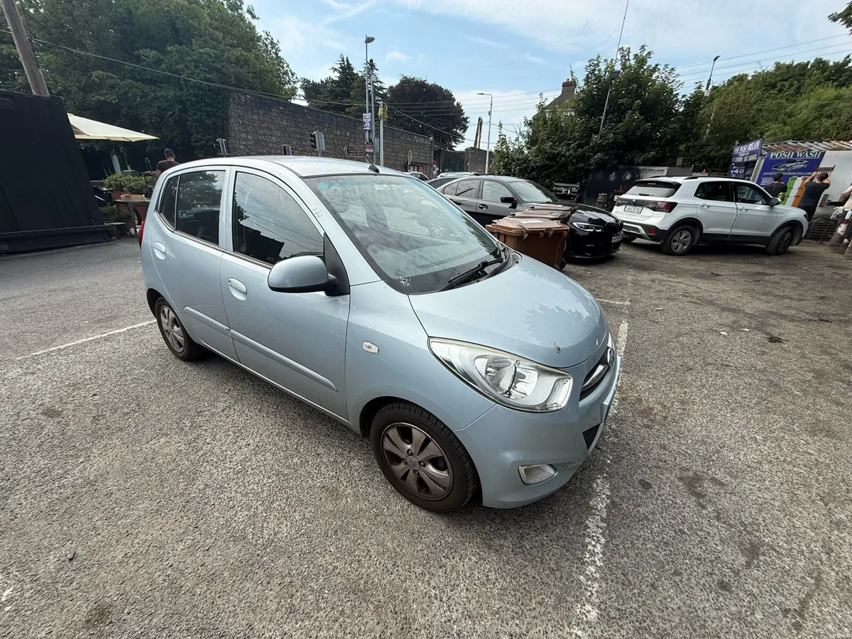 2012 Hyundai i10 - Image 2