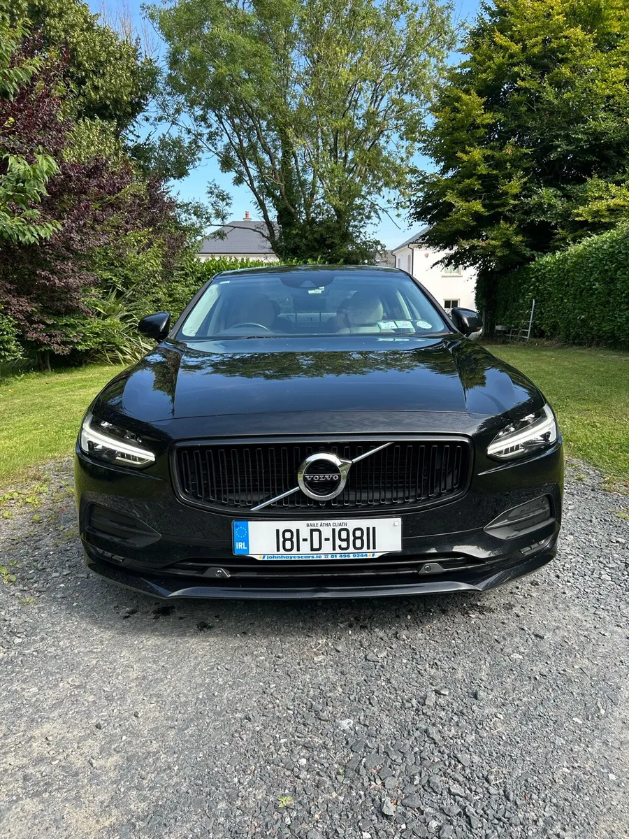 2018 Volvo S90 D3 Momentum Auto - Image 1