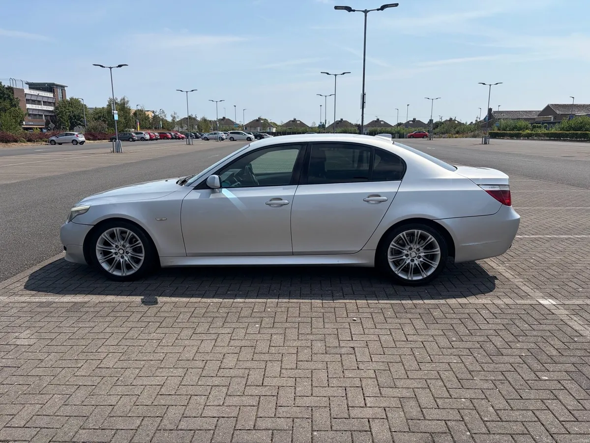 2008 BMW 520d Automatic - Image 4