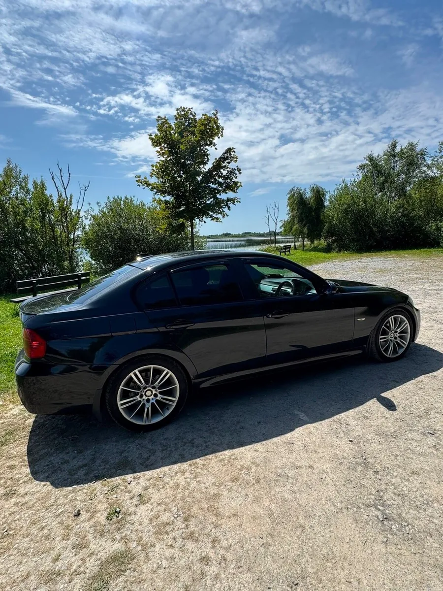 BMW 320d M-Sport - Image 4