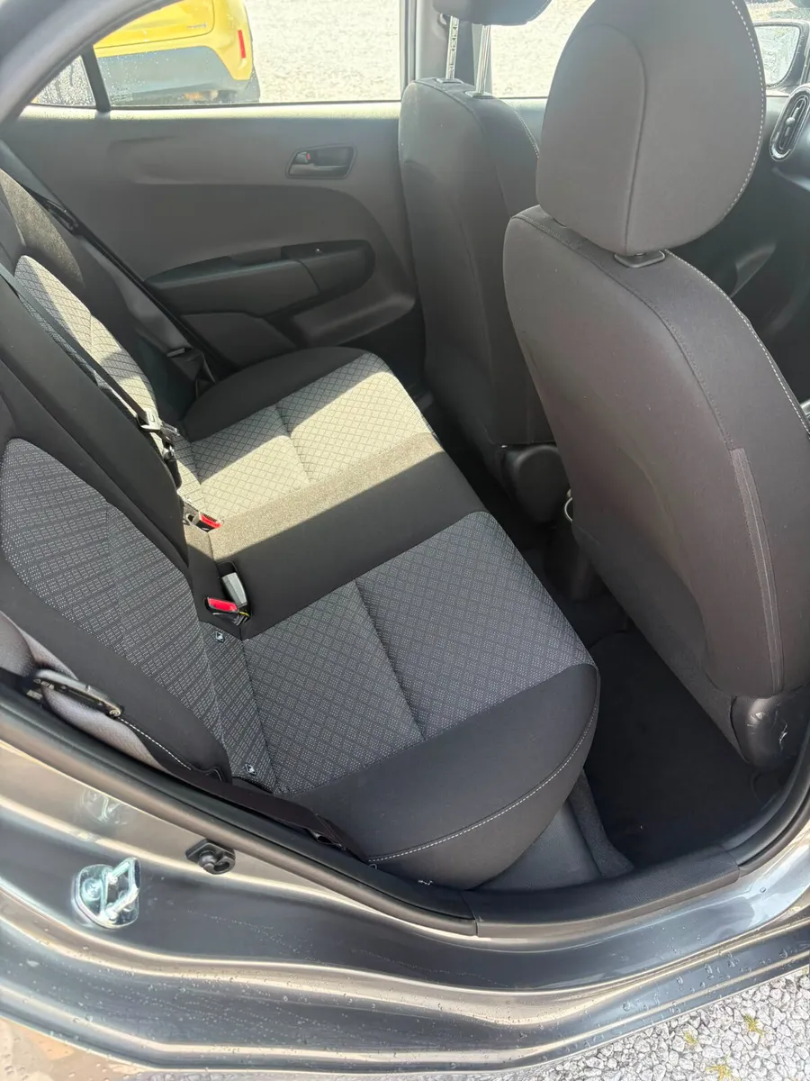 kia piccanto - Image 5