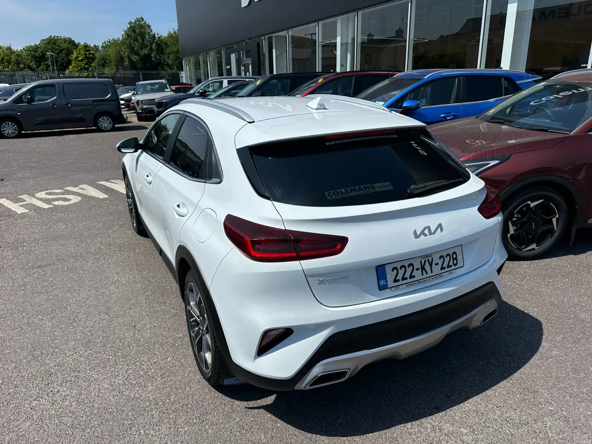Kia XCeed 1.6 Petrol PHEV 2022 (222) - Image 5