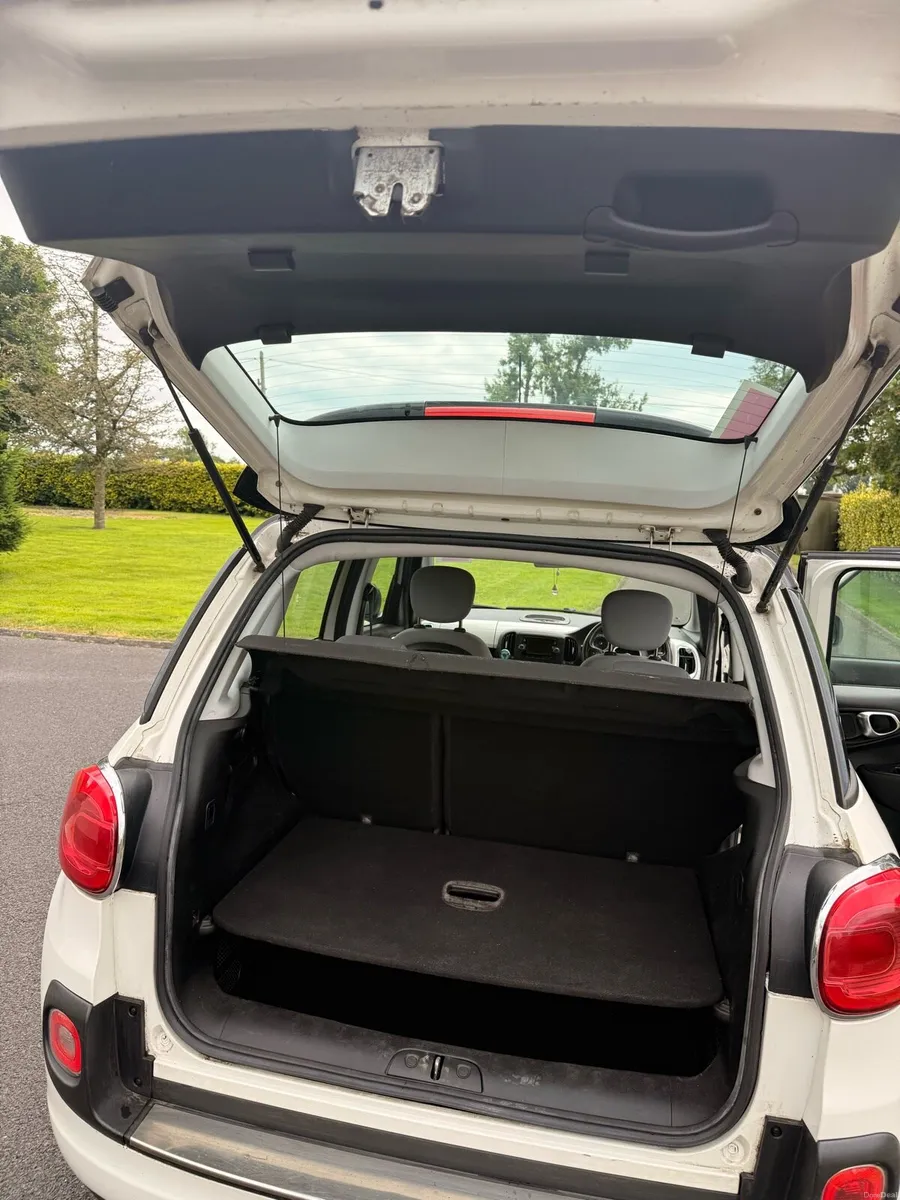 Fiat 500L - Image 5