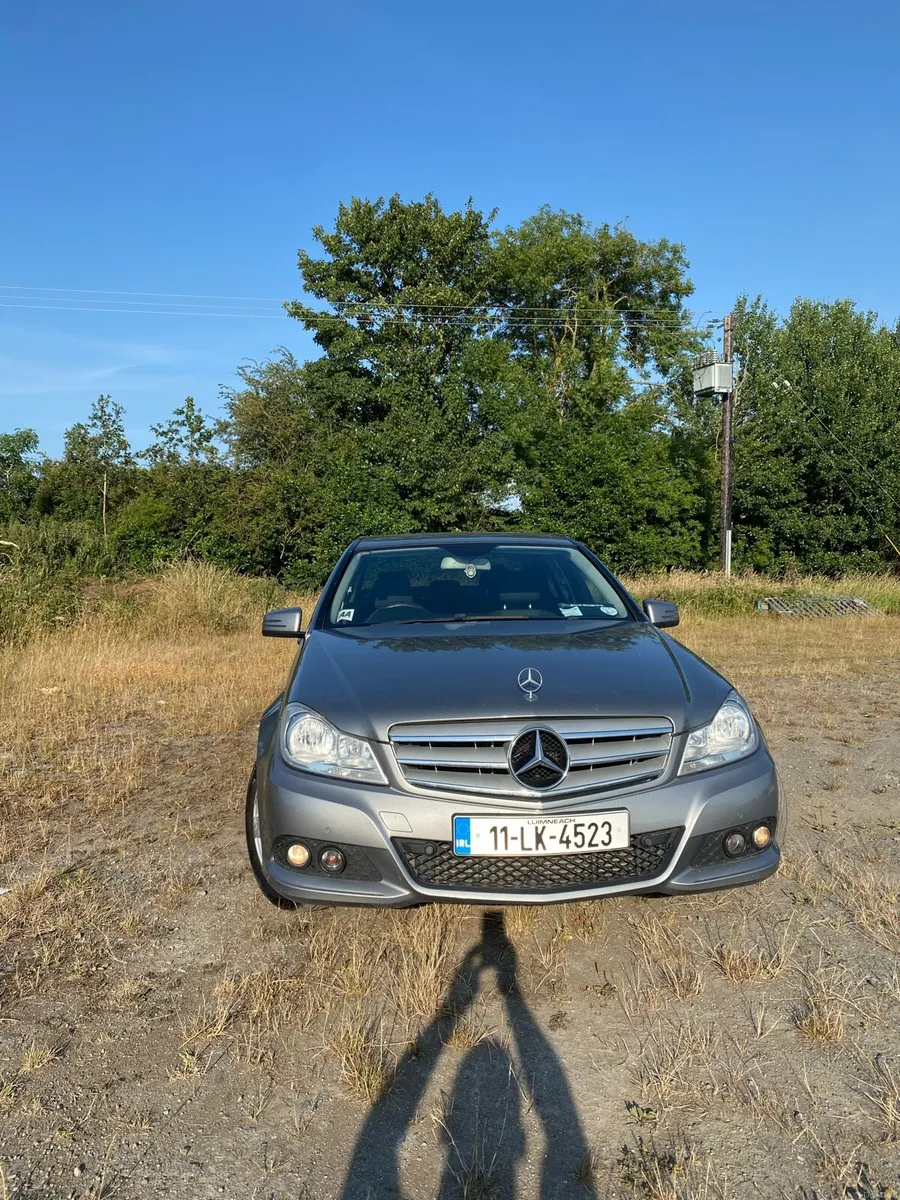 Mercedes c220 - Image 2
