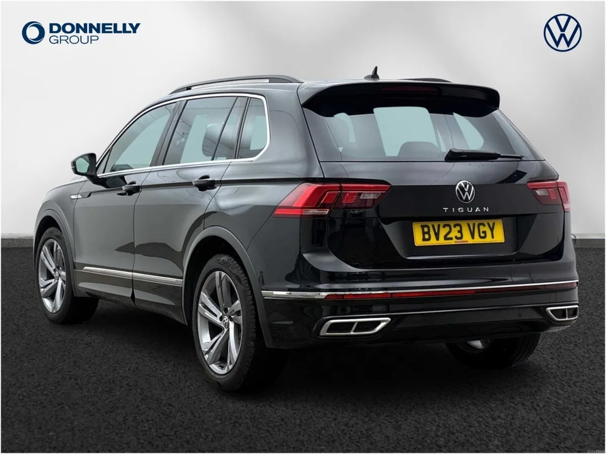 Volkswagen Tiguan Estate Special Edition R-Line Ed - Image 3