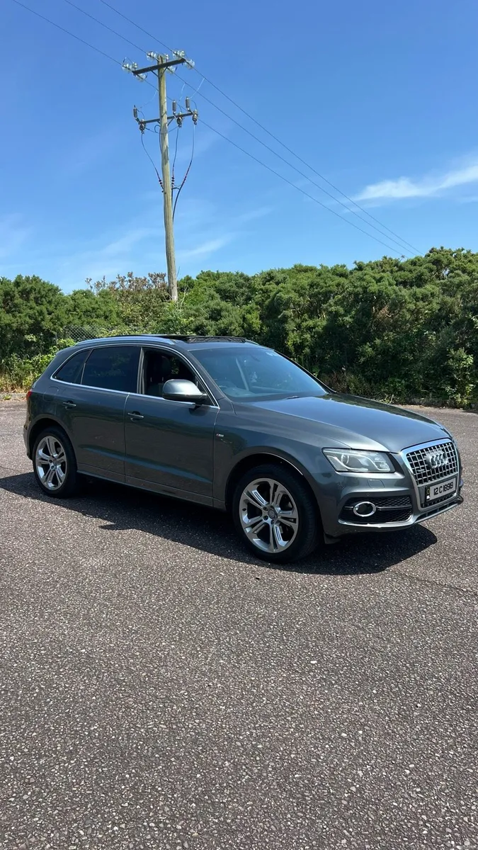 Audi Q5 S-line Special Edition Quattro - Image 3