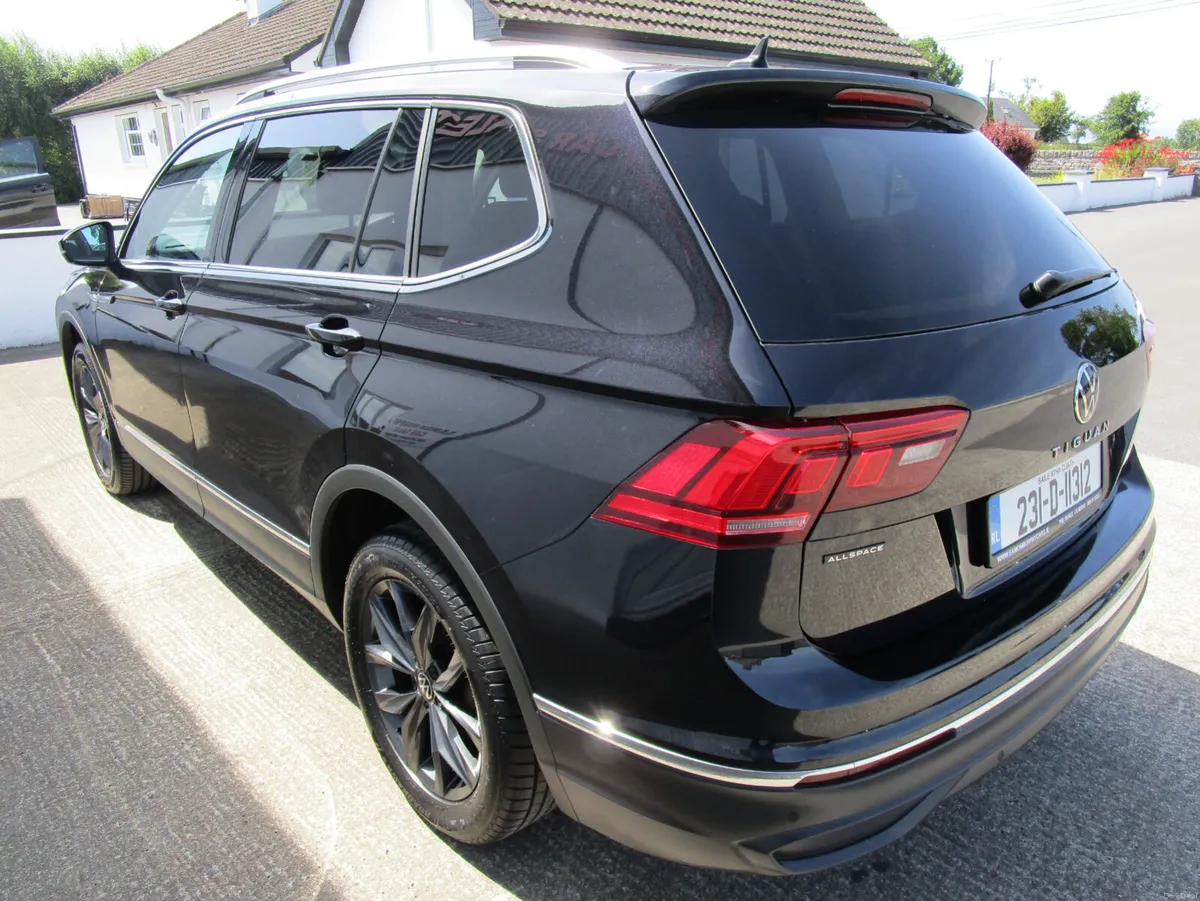 Volkswagen Tiguan 2023      Allspace  7 Seats. - Image 6