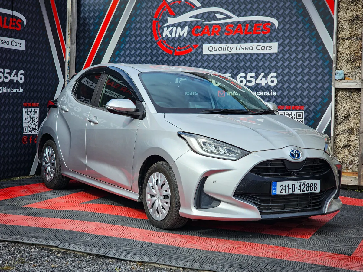 Toyota Yaris 2021 - Image 3