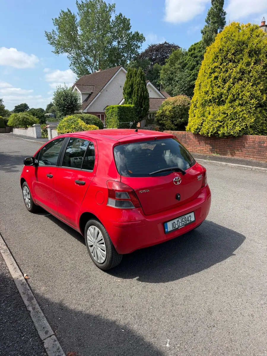 2010 Toyota Yaris 1.0 petrol| NCT 7/27 & Tax 11/26 - Image 3