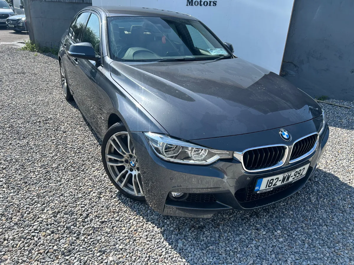 BMW 3-Series 2018 - Image 4