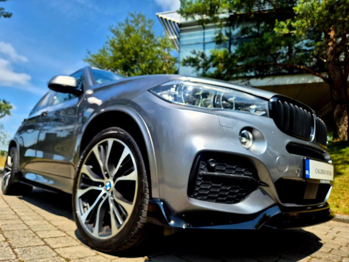 BMW X5 M50D M-PERFORMANCE 7-SEATS - Image 4