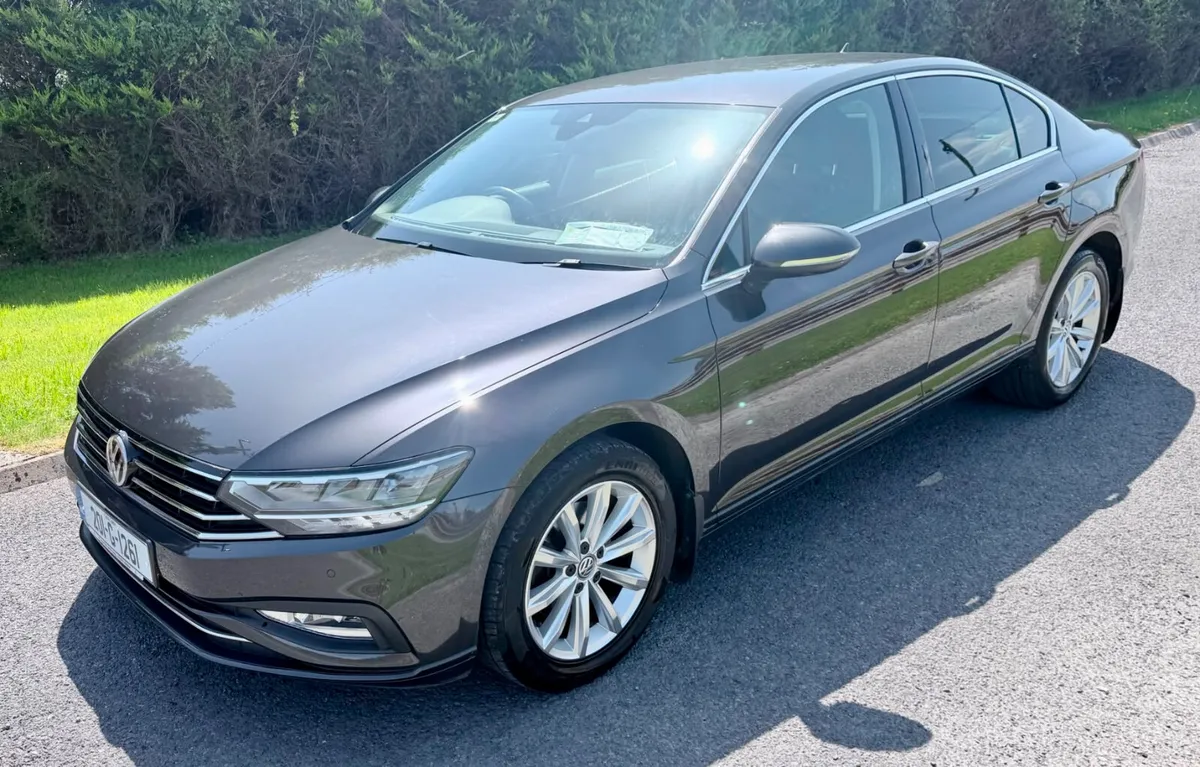 2020 Volkswagen Passat 2.0L Business Edition - Image 3