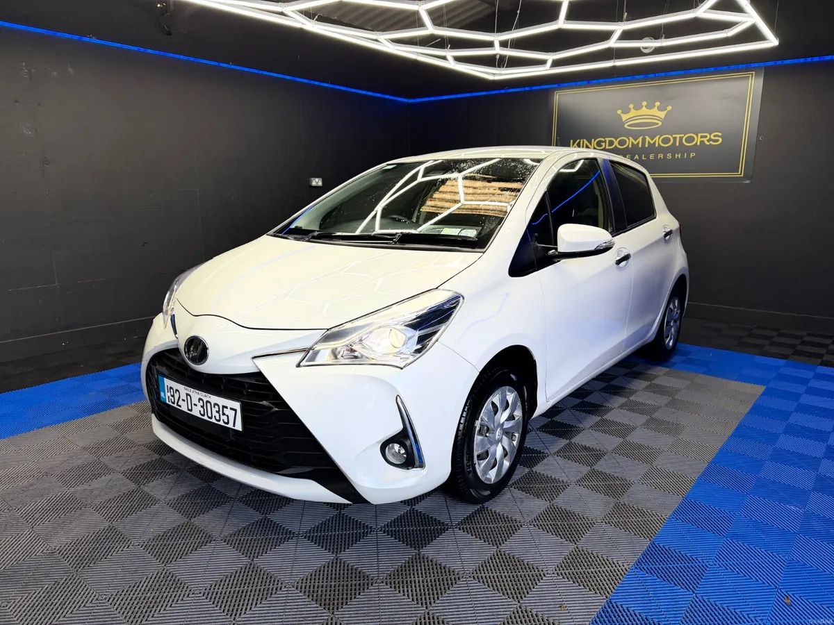 Toyota Vitz 1.0 petrol,Automatic,NCT 07/28,LOW KM - Image 4
