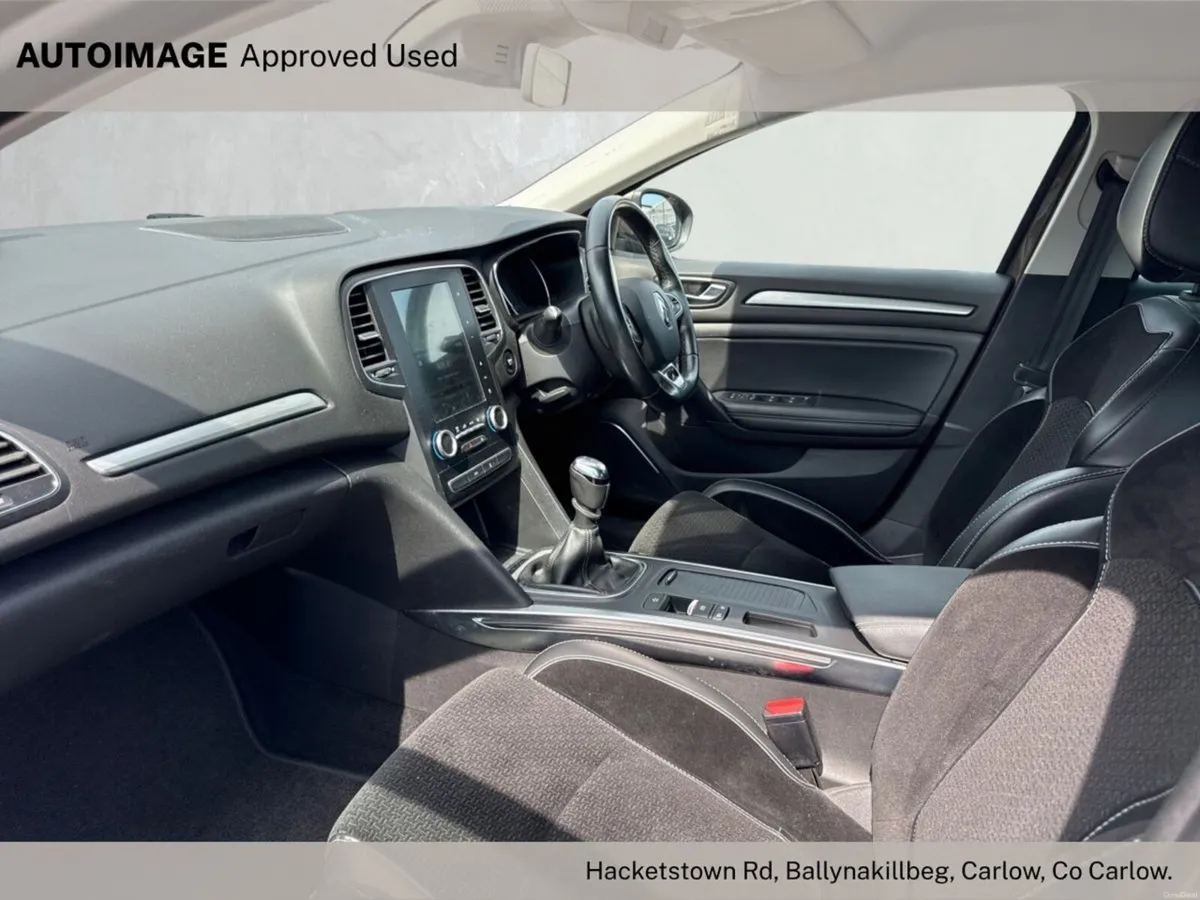 Renault Megane 1.6 dCi 130 SIGNATURE - Image 4