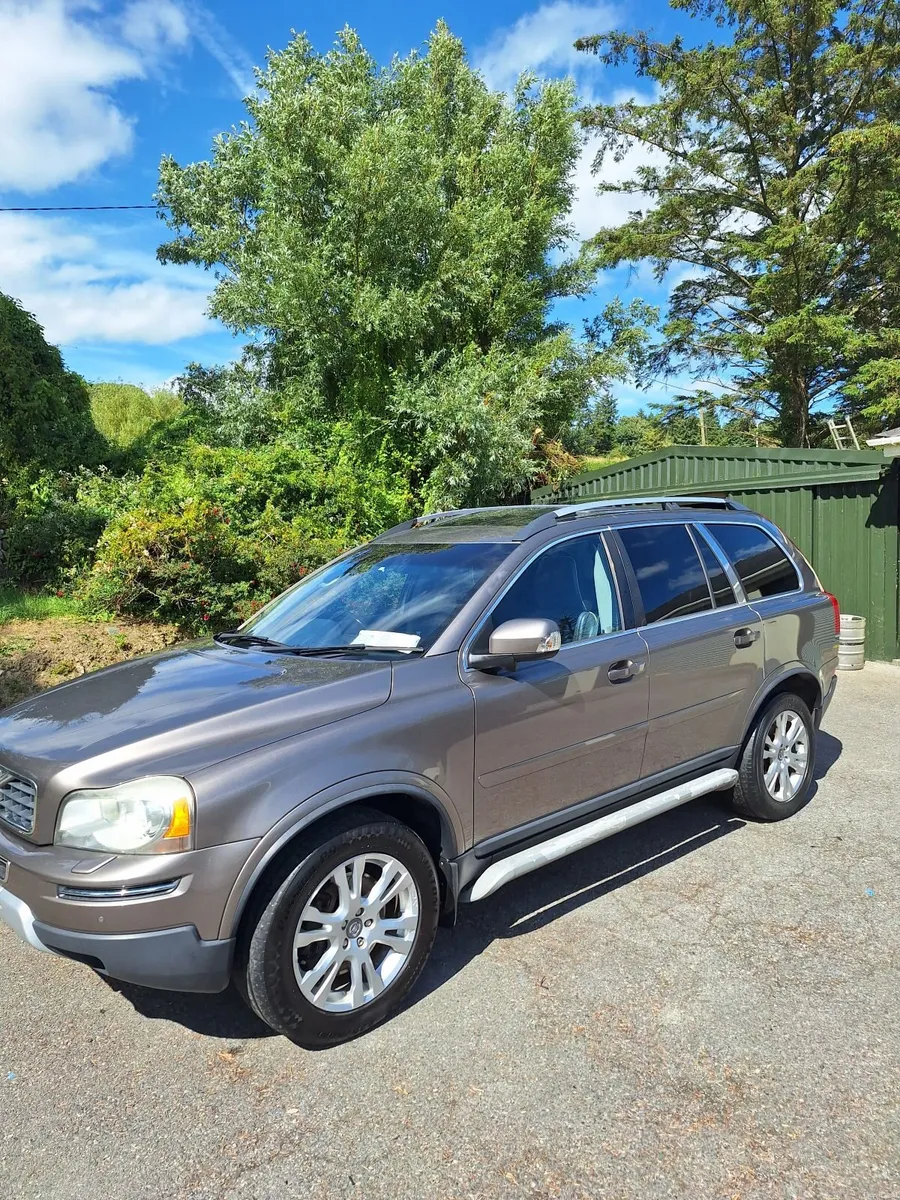 Volvo XC90 2010 - Image 3