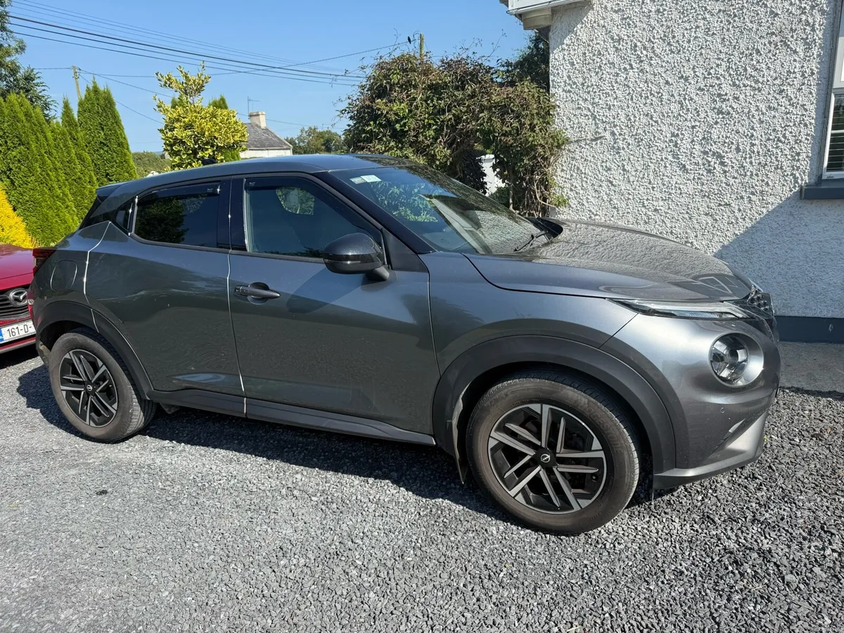 Car - Image 1
