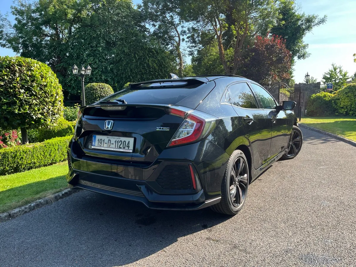2019 Honda Civic Premium 1.0 - Image 2