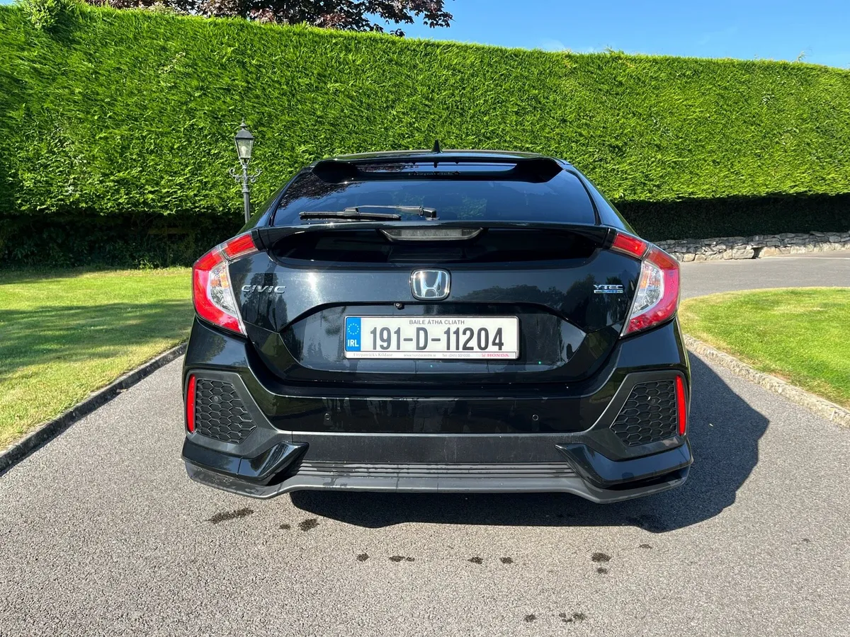2019 Honda Civic Premium 1.0 - Image 4