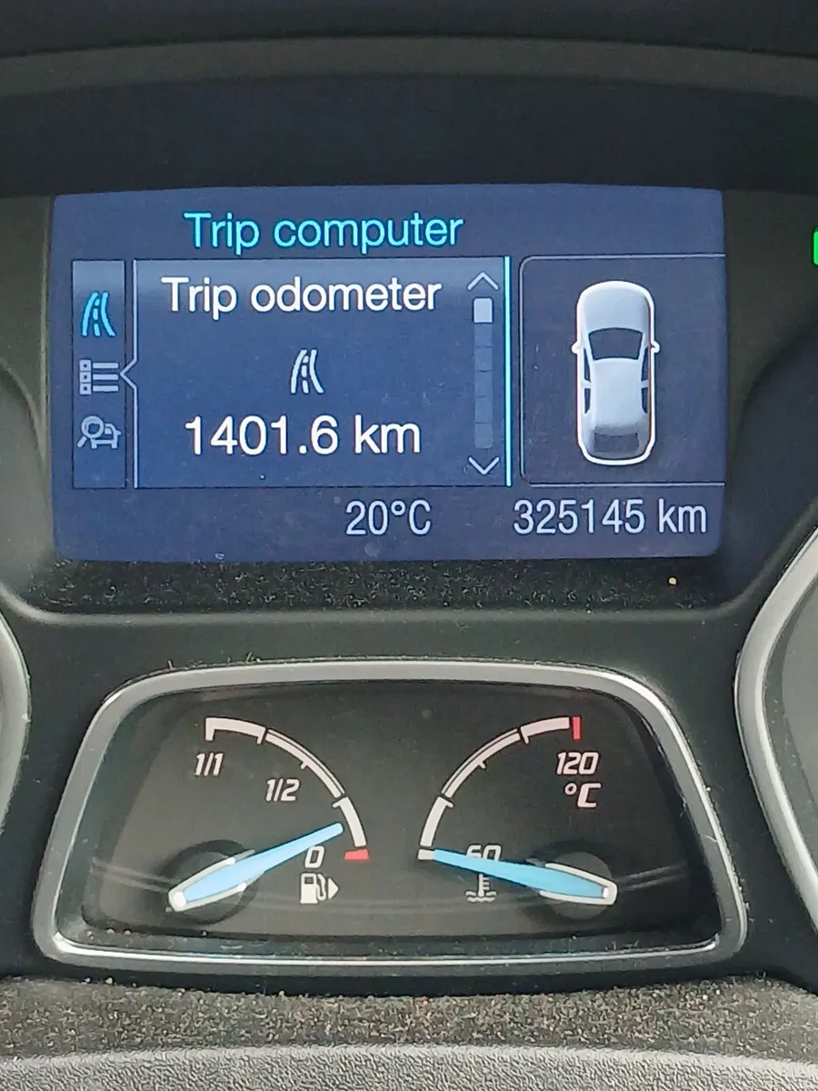 Ford Focus 2012 - Image 2