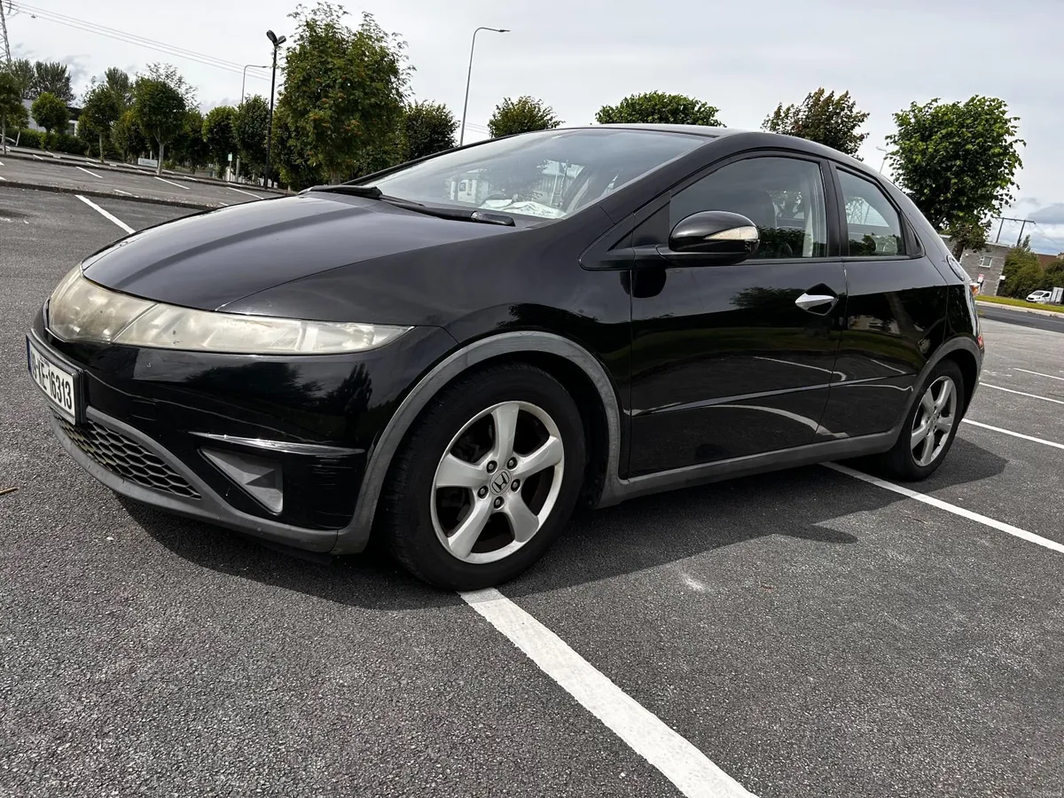Honda Civic 2009 - Image 4