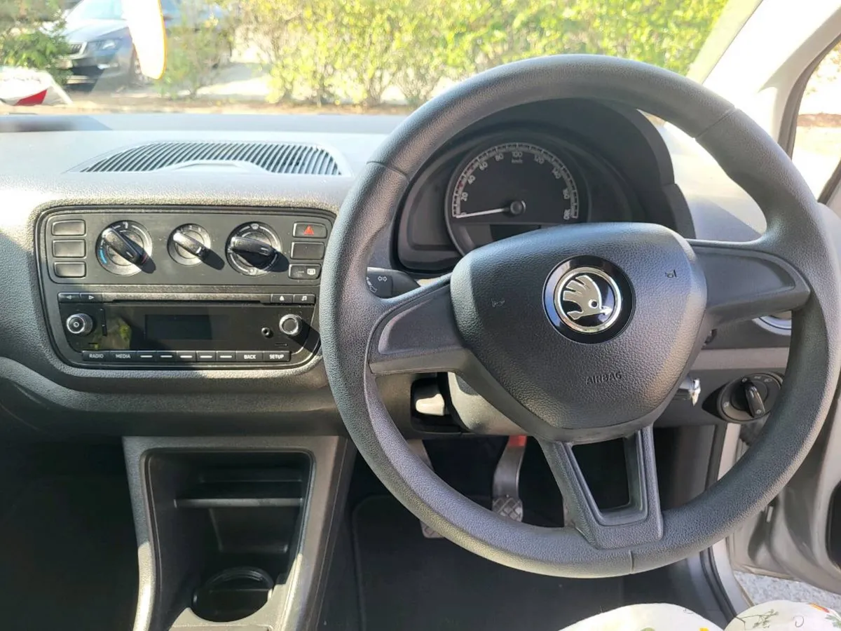 181 Skoda Citigo–29k km–NCT 2028–Tax 2027 - Image 5