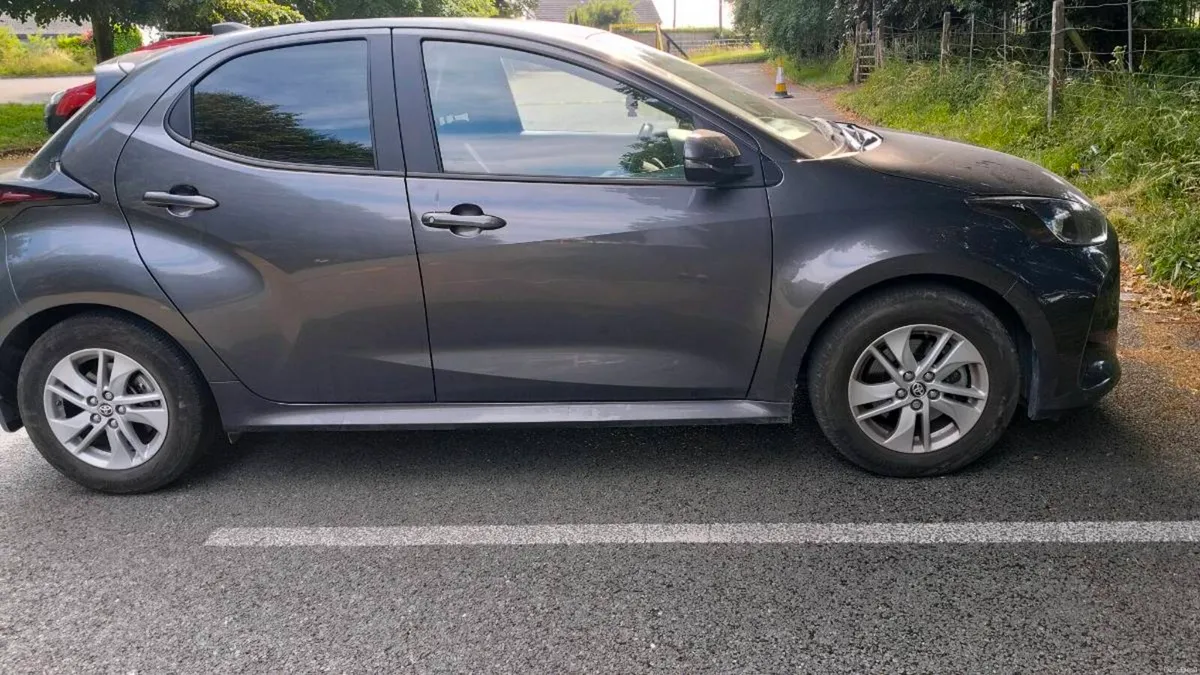 2023 (232) Toyota Yaris Hybrid Luna Automatic - Image 1