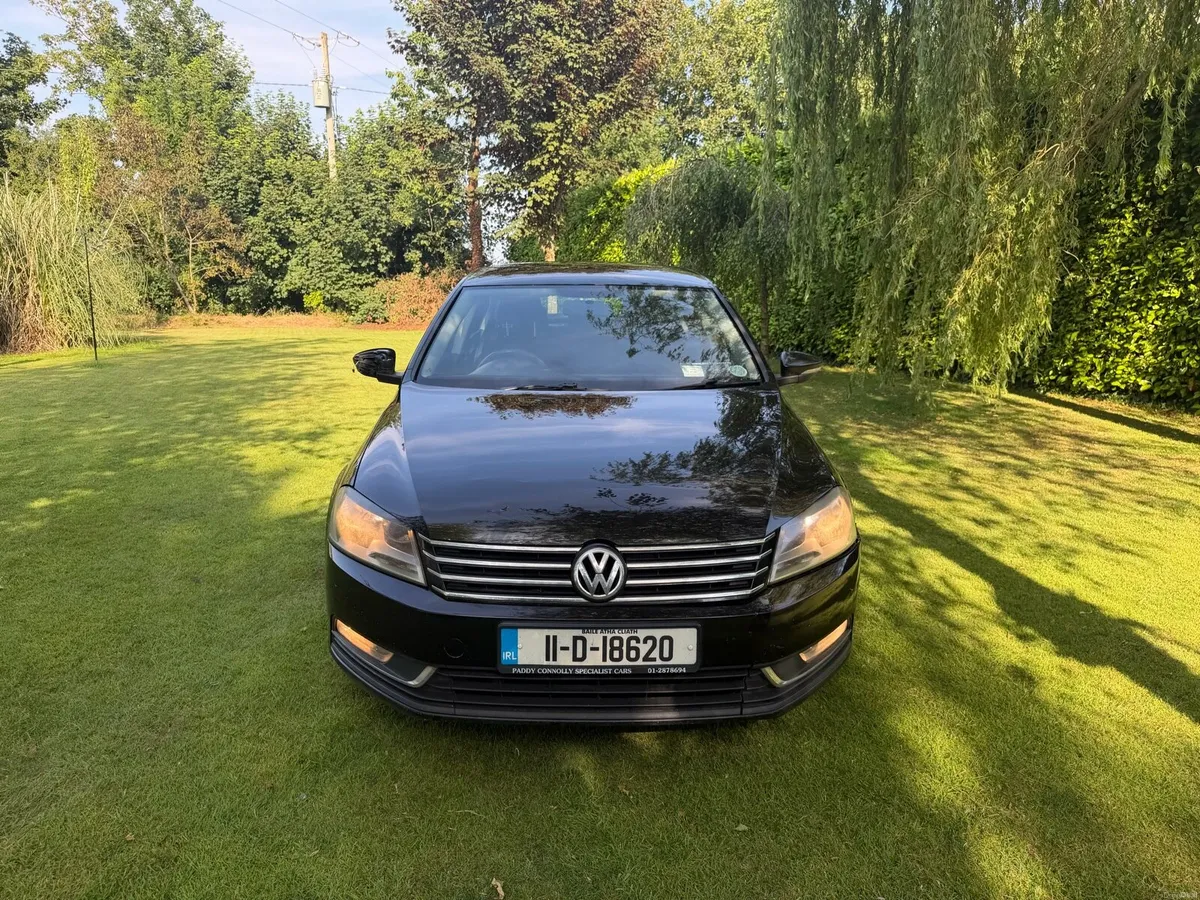 11 Volkswagen Passat 1.6 Tdi 6 Speed - Image 3