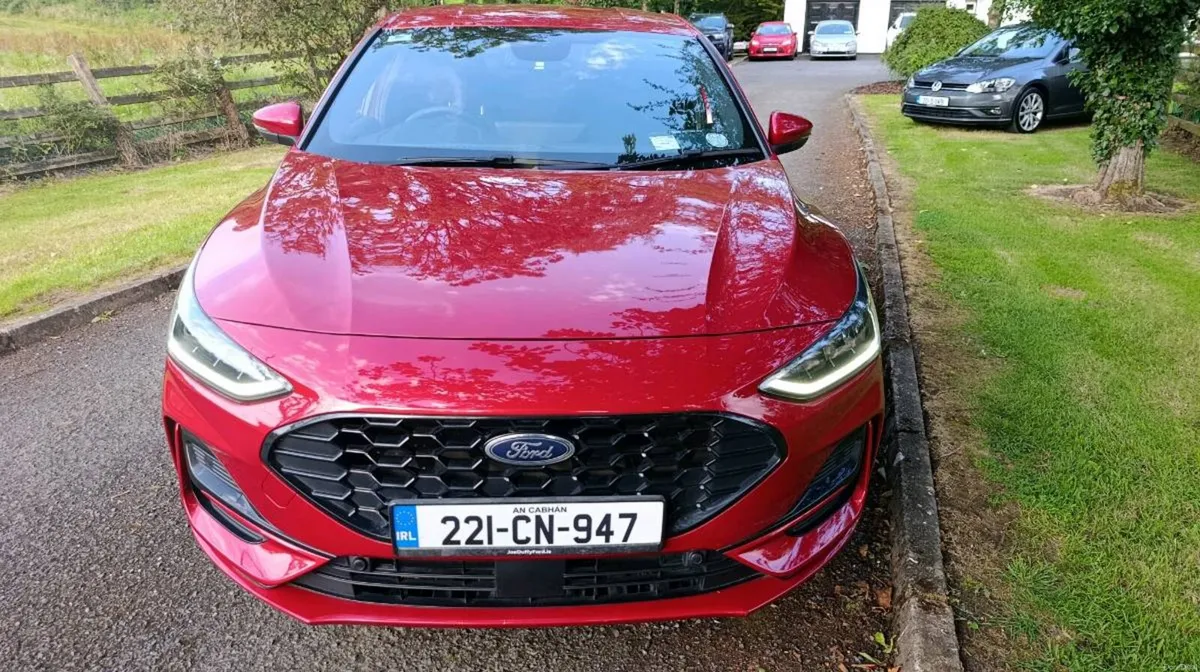 2022 Ford Focus Stline - Image 2