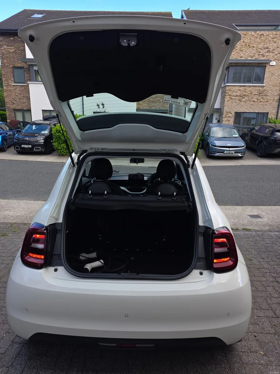 Fiat 500e - Image 4