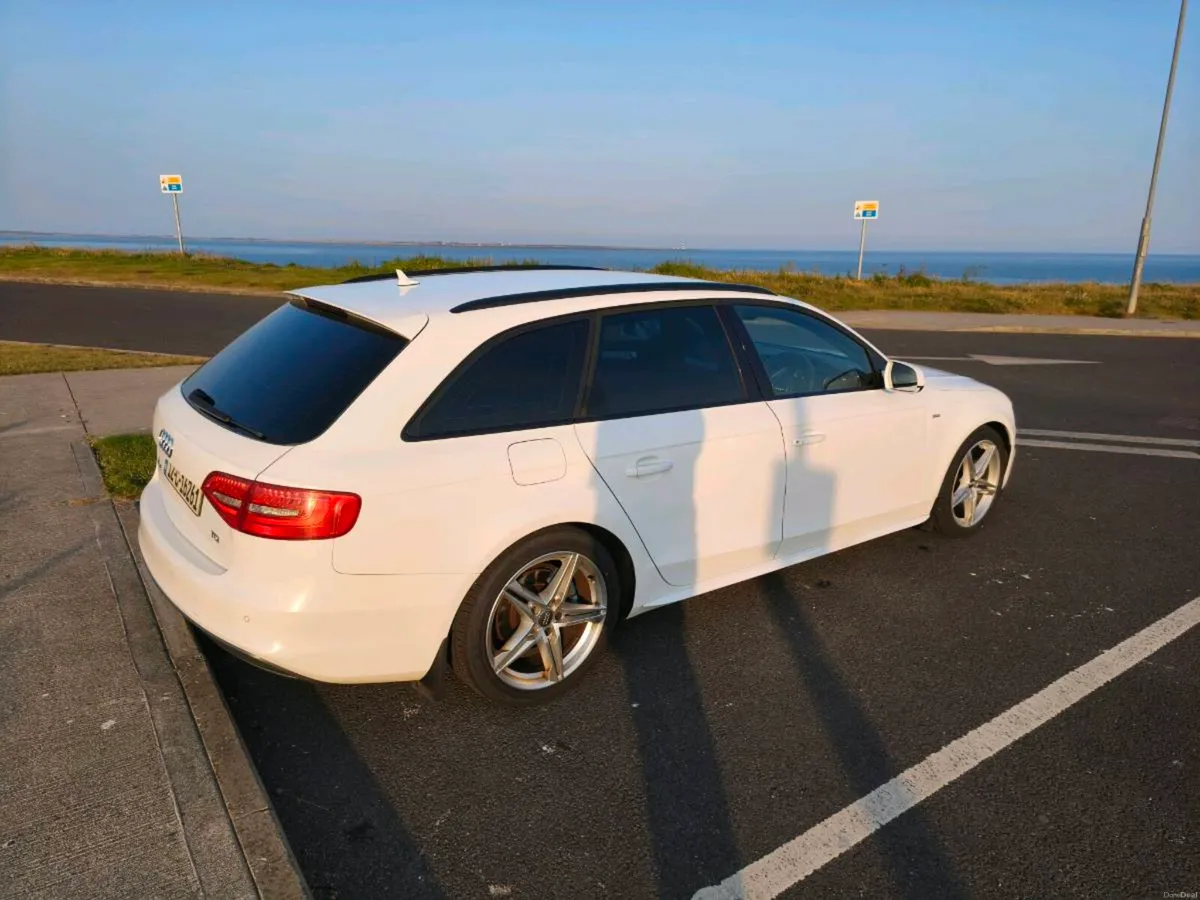 Audi A4 Avant 2012 SLine - Image 3