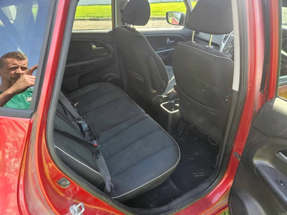 Kia venga 1.4 crdi - Image 4