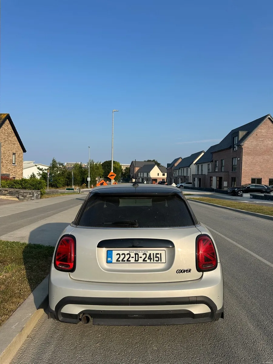 Mini Cooper Exclusive - Auto 1.5 - Image 4