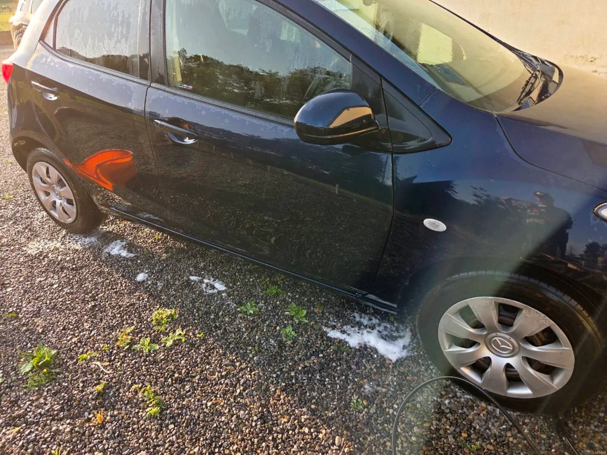 Mazda Demio Auto - Image 4