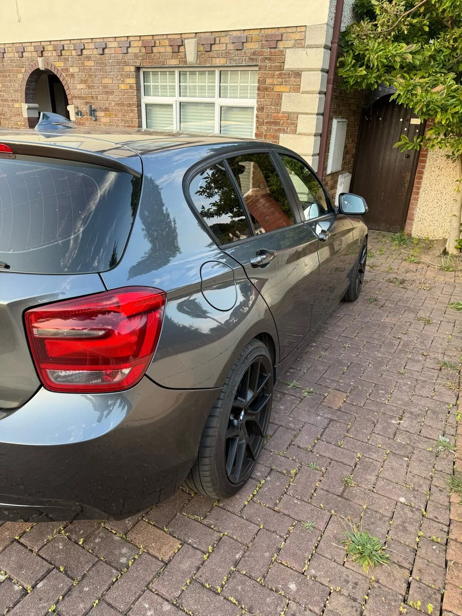 2014 BMW 1 series - Image 3