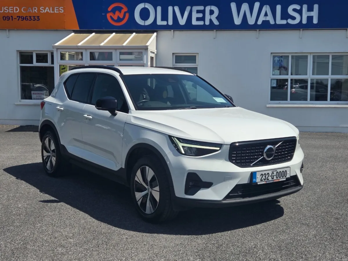 Volvo XC40 + T4 RECHARGE AUTO PLUS - Image 1