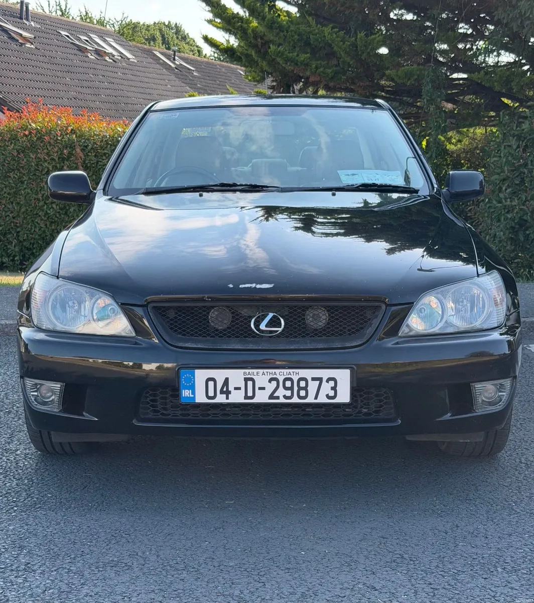 Lexus IS200 Sport Design -  Manual & Irish Reg - Image 3