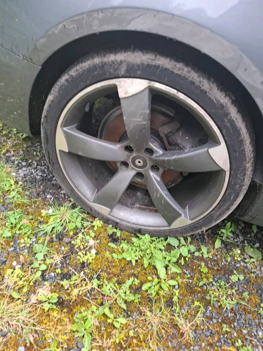 Audi A5 for breaking - Image 4