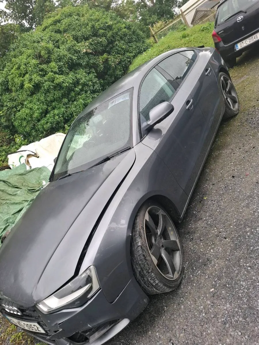 Audi A5 for breaking - Image 1