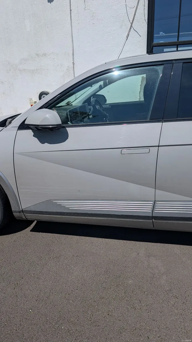 2023 Hyundai Ioniq 5 Platinum 77kWh - Image 3