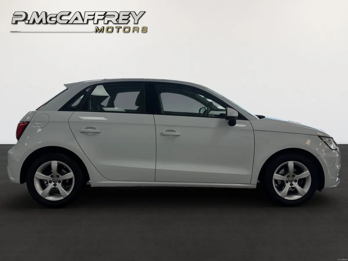 2016 Audi A1 SPORTBACK 1.0 TFSI 95 BHP SE AUTO - Image 4