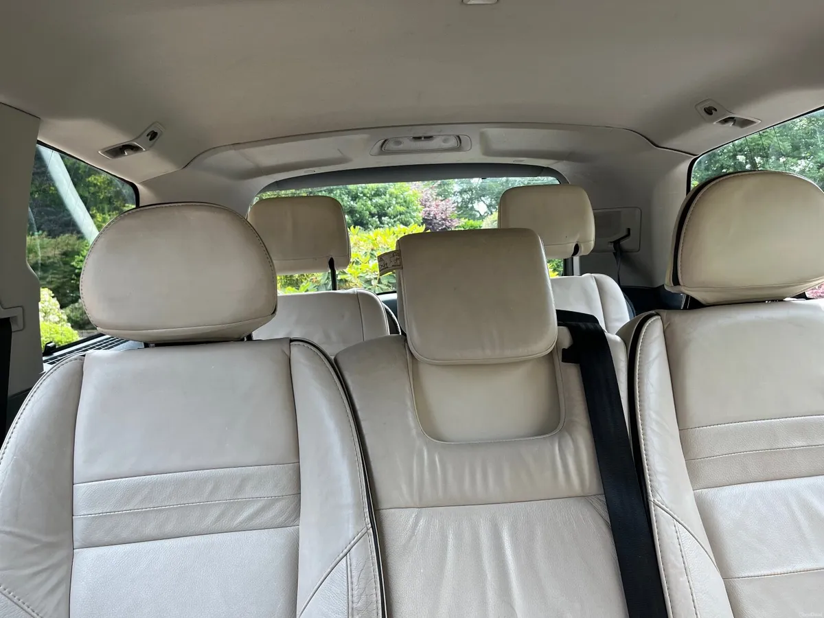 Volvo XC90 2010 - Image 2