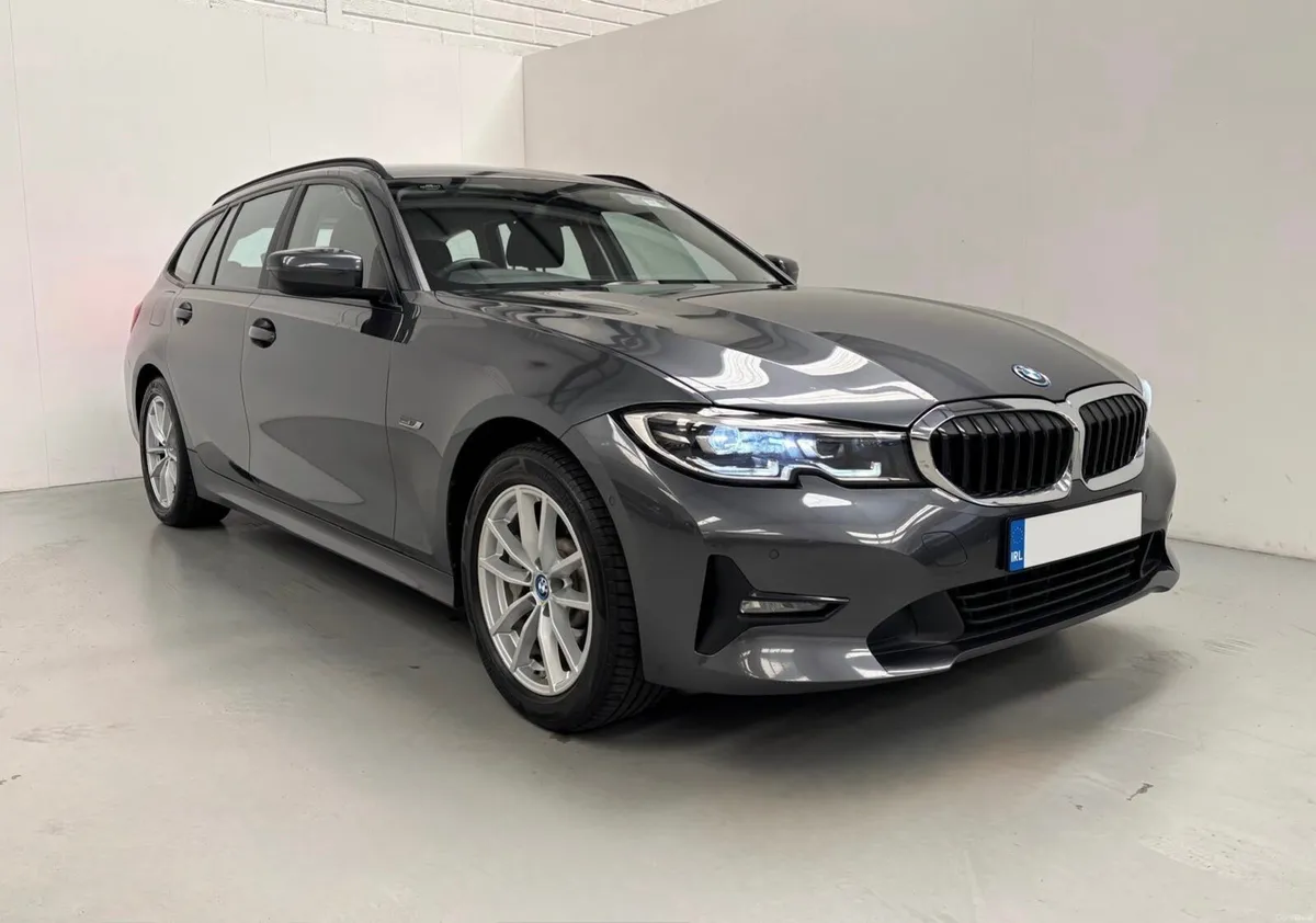 BMw 330E SE Pro Estate - Image 2