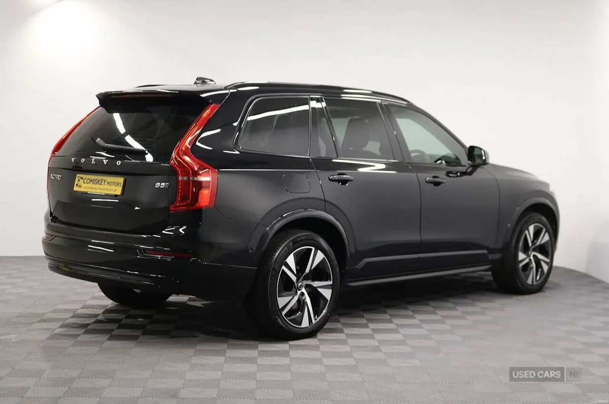 Volvo XC90 B5 MHEV Plus - Image 6