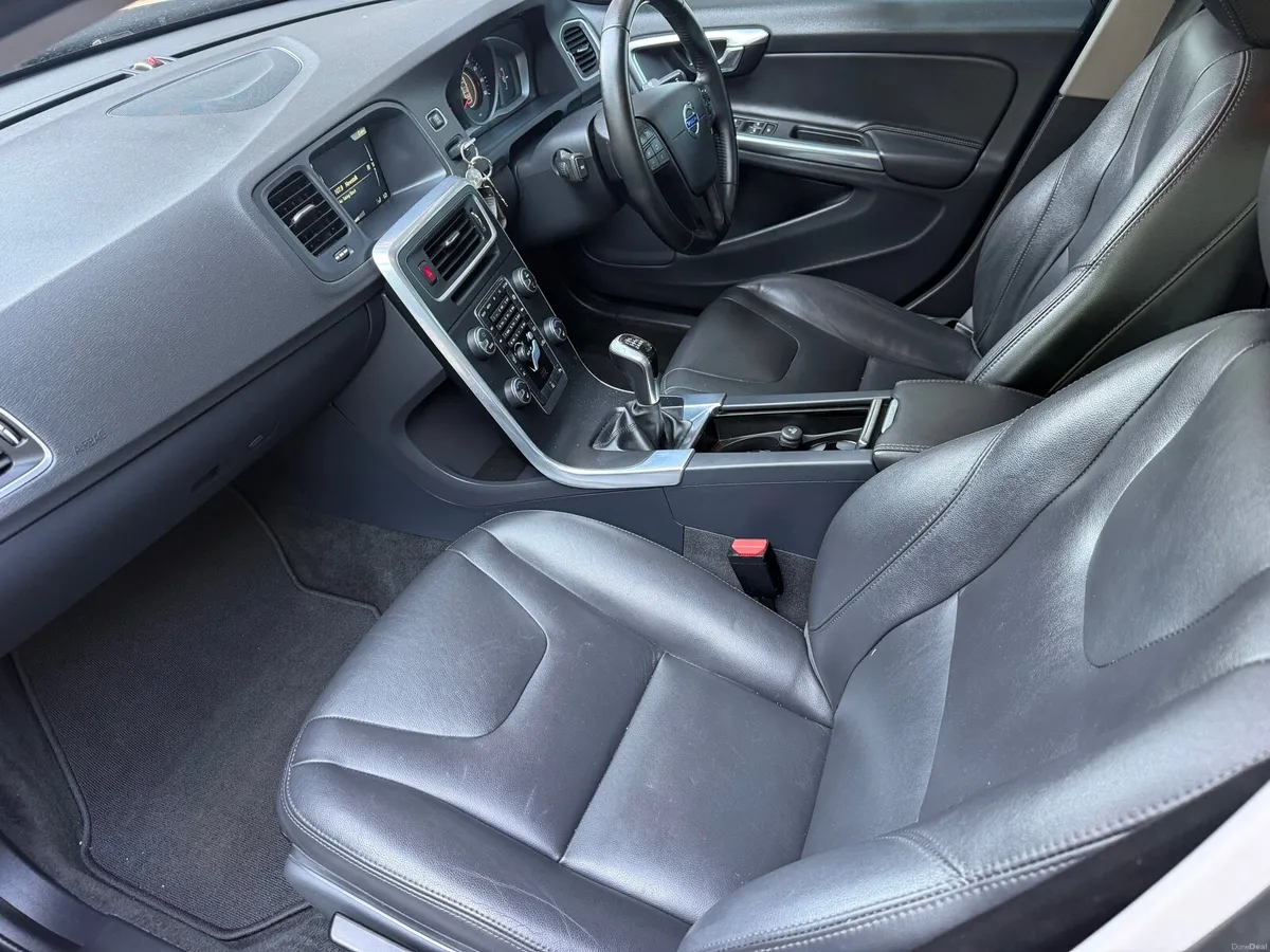 2016 S60 2.0 D3 150BHP NCT 03/27 - Image 5