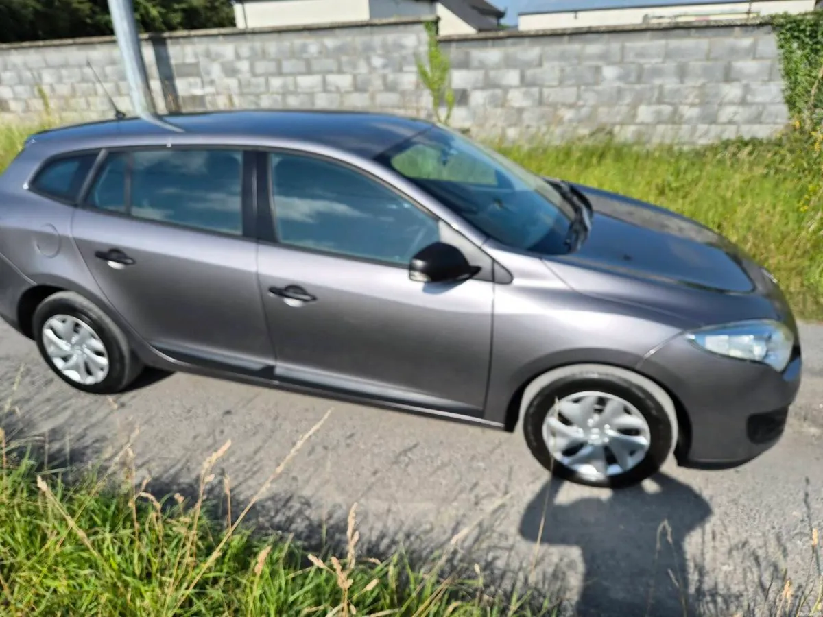 Megane Estate 2013 New NCT Today 07/27 Tax 11/26 - Image 1