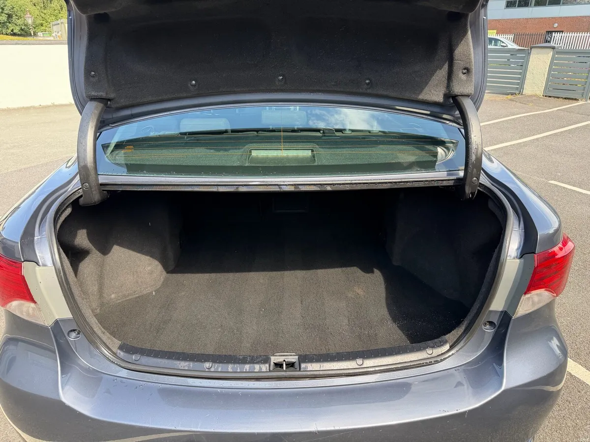 Toyota Avensis Overmount d4d (new Nct) - Image 5