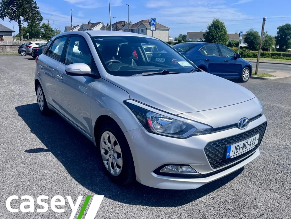 Hyundai i20 PETROL CLASSIC 5DR - Image 3