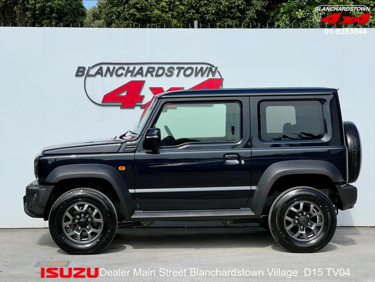Suzuki Jimny SAHARRA AUTOMATIC - Image 3
