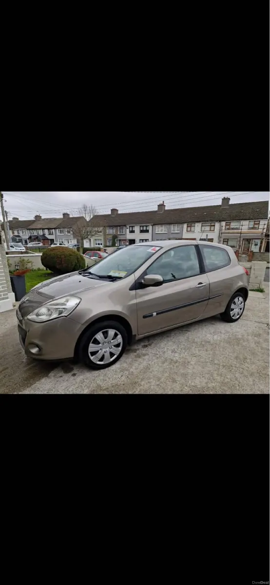 Renault Clio - Image 2