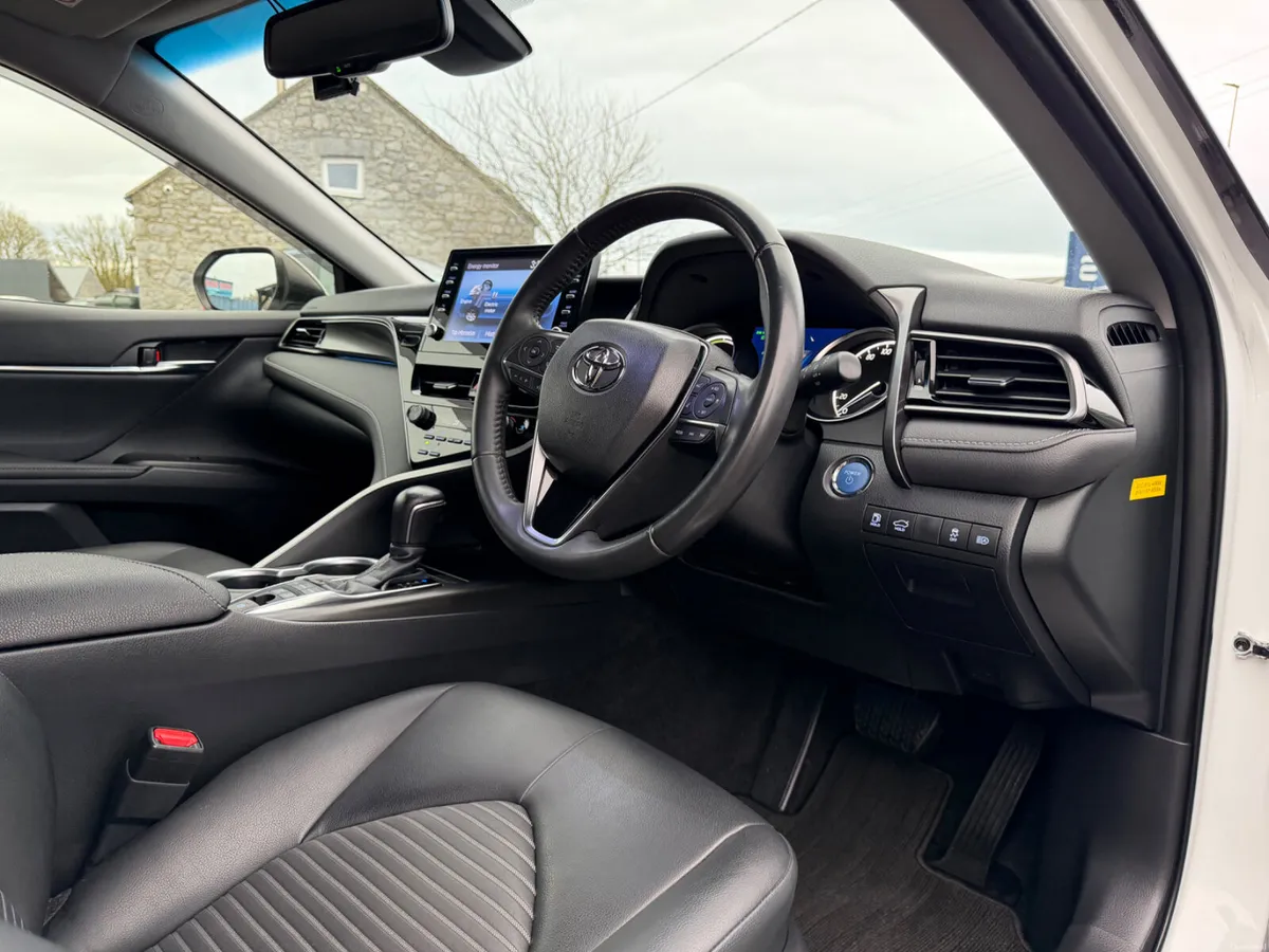 WS Model - Low Mileage - Heated Leather - Image 5